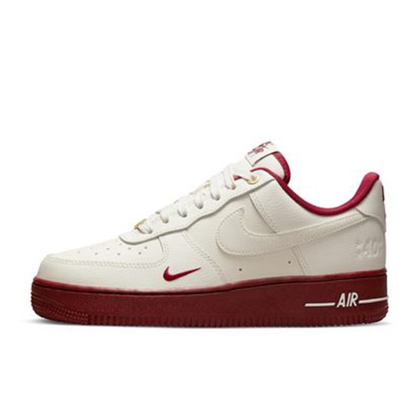 Nike-Women's-Air-Force-One